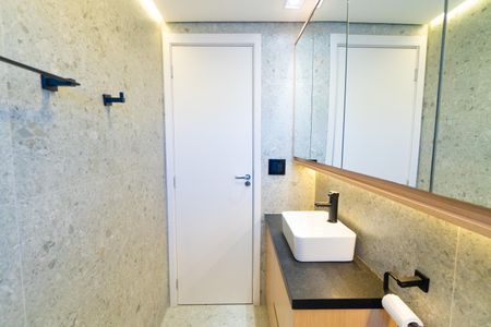 Apartamento para alugar com 52m², 2 quartos e 1 vaga Apartamento para alugar com 52m², 2 quartos e 1 vagaBanheiro