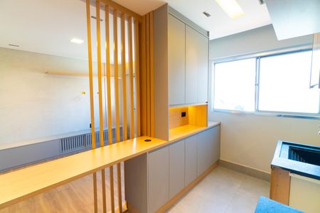 Apartamento para alugar com 52m², 2 quartos e 1 vaga Apartamento para alugar com 52m², 2 quartos e 1 vagaCozinha e Área de Serviço