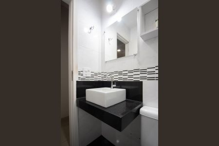 Apartamento à venda com 114m², 3 quartos e 2 vagas Apartamento à venda com 114m², 3 quartos e 2 vagasBanheiro Social