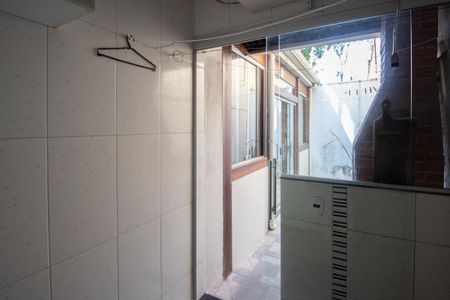 Apartamento à venda com 114m², 3 quartos e 2 vagas Apartamento à venda com 114m², 3 quartos e 2 vagasÁrea de Serviço