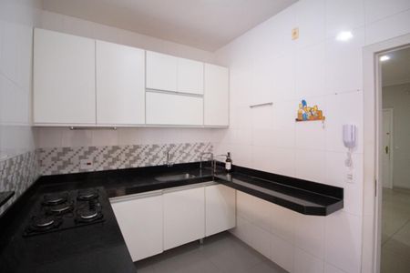 Apartamento à venda com 114m², 3 quartos e 2 vagas Apartamento à venda com 114m², 3 quartos e 2 vagasCozinha