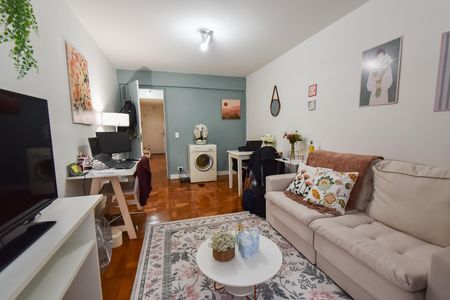 Apartamento à venda com 44m², 1 quarto e sem vaga Apartamento à venda com 44m², 1 quarto e sem vagaSala/quarto