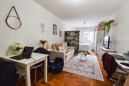 Apartamento à venda com 44m², 1 quarto e sem vaga Apartamento à venda com 44m², 1 quarto e sem vagaSala/quarto