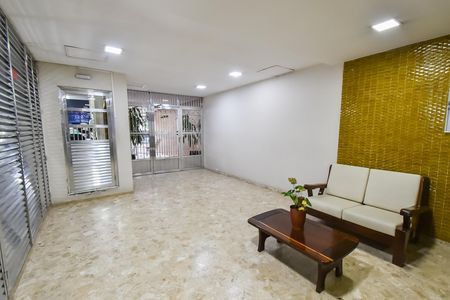Apartamento à venda com 44m², 1 quarto e sem vaga Apartamento à venda com 44m², 1 quarto e sem vagaHall de entrada