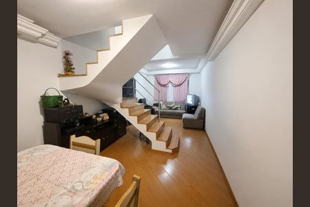 Sala de casa à venda com 3 quartos, 146m² em Conjunto Residencial Pombeva, São Bernardo do Campo