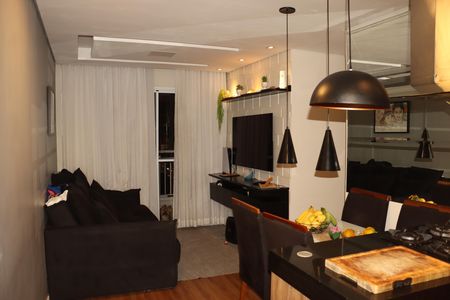 Apartamento à venda com 2 quartos, 58m² em Vila Ema, São Paulo