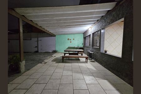 Casa para alugar com 140m², 3 quartos e 5 vagas Casa para alugar com 140m², 3 quartos e 5 vagasQuintal