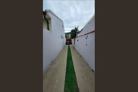 Casa para alugar com 140m², 3 quartos e 5 vagas Casa para alugar com 140m², 3 quartos e 5 vagasQuintal / Acesso