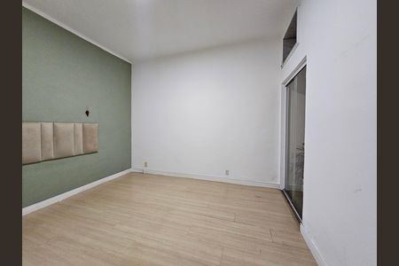 Suíte de casa para alugar com 3 quartos, 140m² em Edson Passos, Mesquita