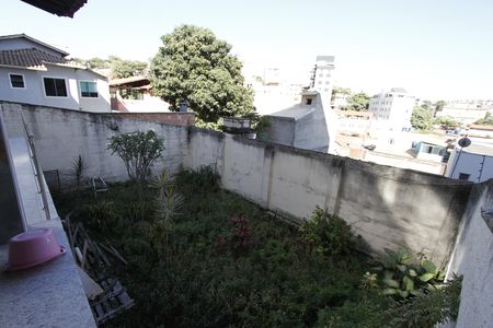 Jardim de casa à venda com 3 quartos, 260m² em Salgado Filho, Belo Horizonte