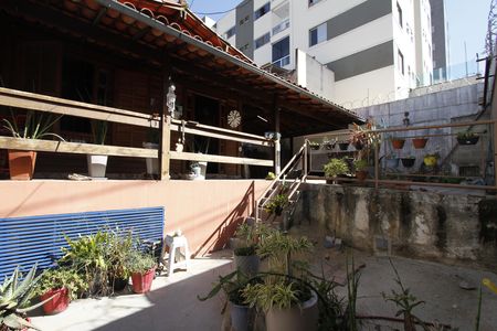 Varanda de casa à venda com 3 quartos, 260m² em Salgado Filho, Belo Horizonte
