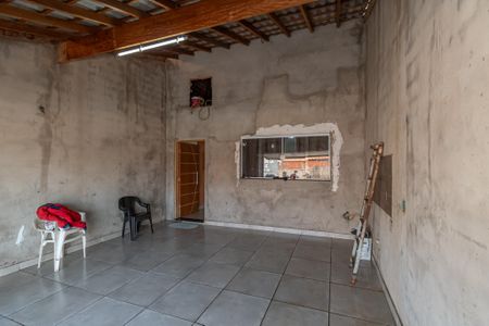 Garagem  de casa à venda com 2 quartos, 129m² em Jardim Picerno I, Sumaré