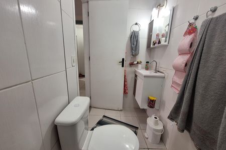Apartamento à venda com 53m², 2 quartos e 2 vagas Apartamento à venda com 53m², 2 quartos e 2 vagasBanheiro