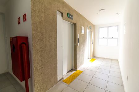 Apartamento para alugar com 38m², 2 quartos e sem vagaHall