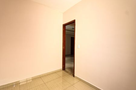 Quarto 2 de apartamento para alugar com 2 quartos, 50m² em Padre Eustáquio, Belo Horizonte