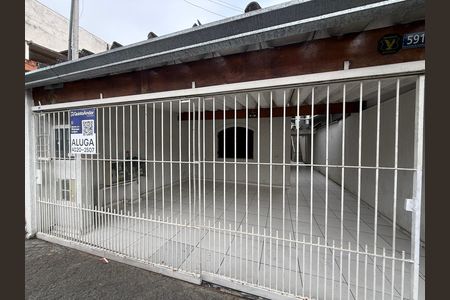 Fachada  de casa para alugar com 3 quartos, 90m² em Vila Galvão, Guarulhos