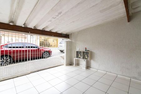 Garagem  de casa para alugar com 3 quartos, 90m² em Vila Galvão, Guarulhos