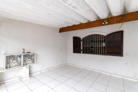 Garagem  de casa para alugar com 3 quartos, 90m² em Vila Galvão, Guarulhos