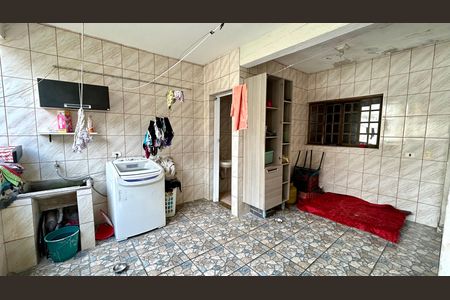 Casa para alugar com 3 quartos, 200m² em Cidade Soberana, Guarulhos