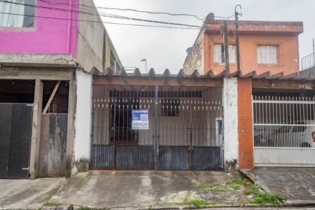 Fachada + placa de casa à venda com 2 quartos, 125m² em Balneário São Francisco, Diadema