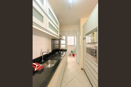 Apartamento para alugar com 120m², 3 quartos e 2 vagasCozinha