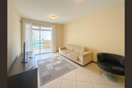Sala de TV de apartamento para alugar com 3 quartos, 120m² em Ingleses Norte, Florianópolis