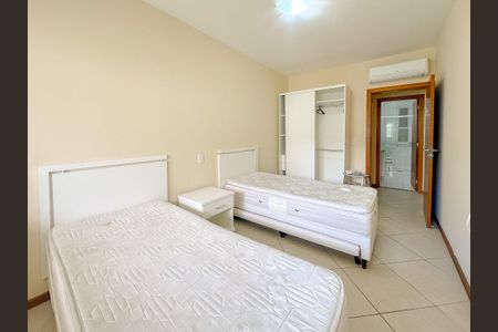 Apartamento para alugar com 120m², 3 quartos e 2 vagasQuarto 2