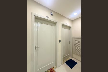 Apartamento para alugar com 120m², 3 quartos e 2 vagasHall social