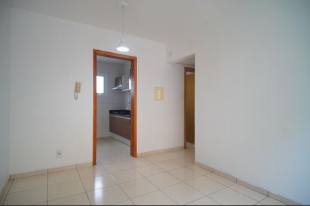 sala de apartamento para alugar com 2 quartos, 71m² em Rondônia, Novo Hamburgo