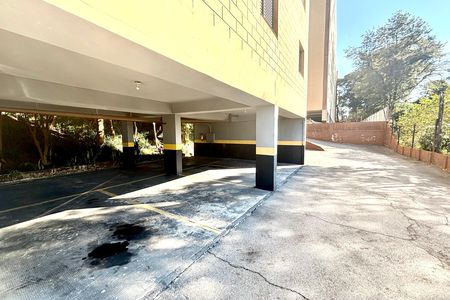 Garagem de apartamento para alugar com 2 quartos, 78m² em Cangaiba, São Paulo