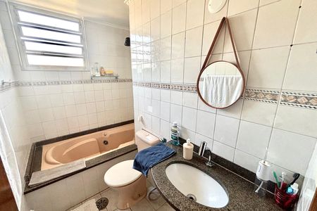 Banheiro de apartamento para alugar com 2 quartos, 78m² em Cangaiba, São Paulo