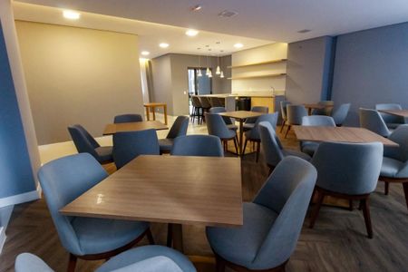 Apartamento para alugar com 40m², 2 quartos e sem vaga Apartamento para alugar com 40m², 2 quartos e sem vagaÁrea comum - Salão de festas
