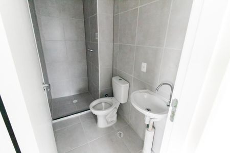 Banheiro de apartamento para alugar com 2 quartos, 40m² em Vila Andrade, São Paulo