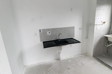 Cozinha e Área de Serviço de apartamento para alugar com 2 quartos, 40m² em Vila Andrade, São Paulo