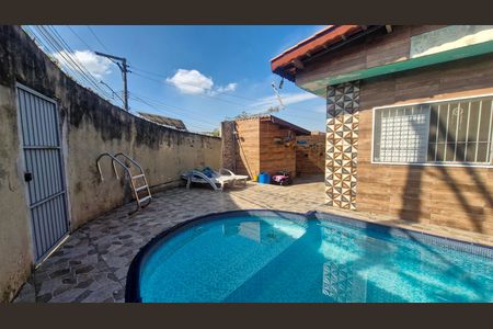 Casa à venda com 114m², 3 quartos e 2 vagas