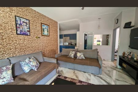 Casa à venda com 3 quartos, 114m² em Jardim Alpino, São Paulo