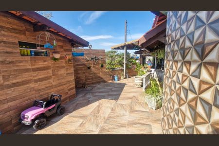 Casa à venda com 3 quartos, 114m² em Jardim Alpino, São Paulo
