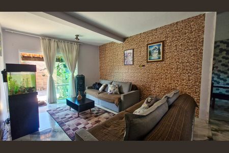 Casa à venda com 114m², 3 quartos e 2 vagas