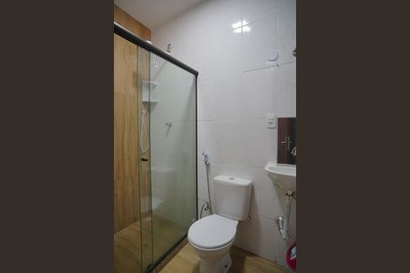 Casa à venda com 450m², 4 quartos e 4 vagas Casa à venda com 450m², 4 quartos e 4 vagasBanheiro do Quarto 2