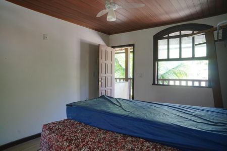 Casa à venda com 450m², 4 quartos e 4 vagas Casa à venda com 450m², 4 quartos e 4 vagasQuarto 3