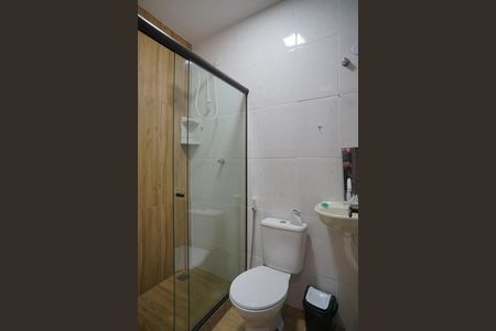 Casa à venda com 450m², 4 quartos e 4 vagas Casa à venda com 450m², 4 quartos e 4 vagasBanheiro do Quarto 3