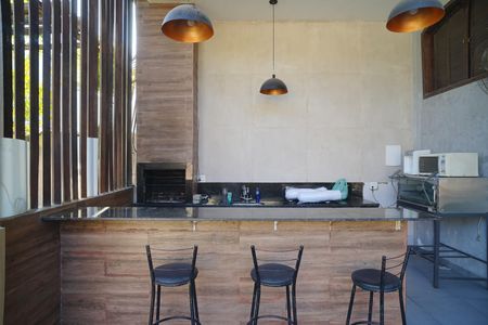 Casa à venda com 450m², 4 quartos e 4 vagas Casa à venda com 450m², 4 quartos e 4 vagasÁrea gourmet