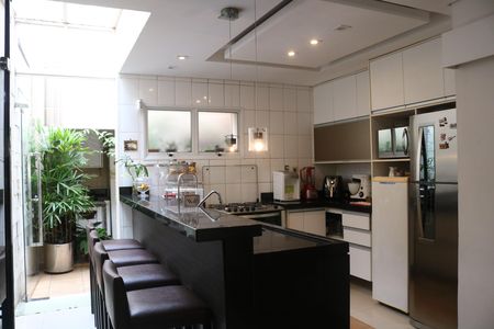 Casa para alugar com 121m², 2 quartos e 1 vagaCozinha