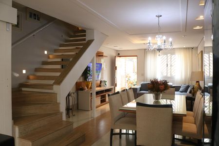Casa para alugar com 121m², 2 quartos e 1 vagaSala