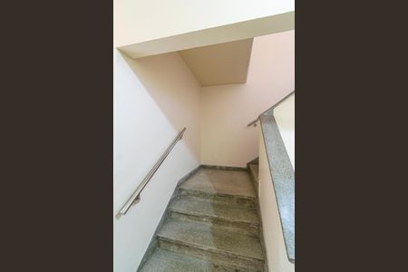 Área comum - Escadas de apartamento à venda com 2 quartos, 70m² em Vila da Penha, Rio de Janeiro