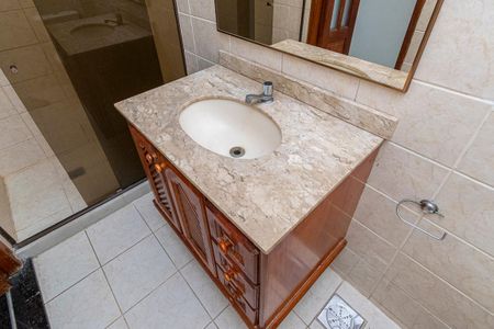 Banheiro de apartamento à venda com 2 quartos, 70m² em Vila da Penha, Rio de Janeiro