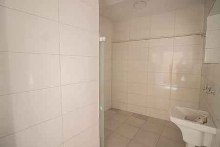 Casa para alugar com 40m², 1 quarto e sem vaga Casa para alugar com 40m², 1 quarto e sem vagaÁREA DE SERVIÇO