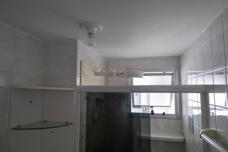 Apartamento à venda com 49m², 2 quartos e 1 vaga Apartamento à venda com 49m², 2 quartos e 1 vagaBanheiro