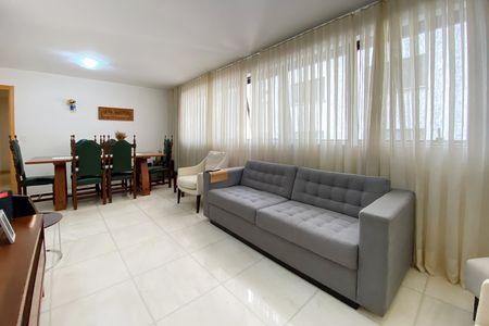 Sala de apartamento à venda com 3 quartos, 107m² em Funcionários, Belo Horizonte