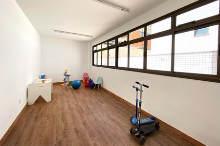 Área comum de apartamento à venda com 3 quartos, 107m² em Funcionários, Belo Horizonte